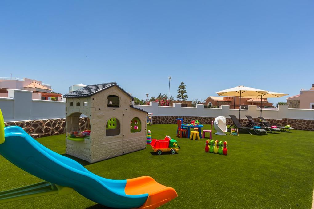 Perfect For Family Holidays With Private Pool, Near Beach And Golf- Villa Ashley Costa De Antigua Exterior photo